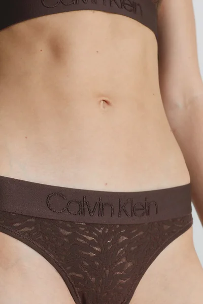 Calvin Klein Krajková Tanga s Elegantním Vzhledem