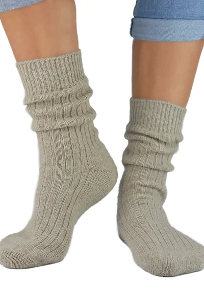 Teplé dámské ponožky Noviti v béžové barvě
