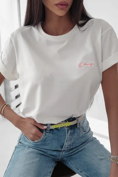 Volné dámské tričko Ola Voga s minimalistickou výšivkou