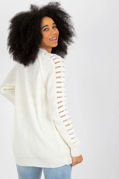 Rafinovaný dámský svetr s dlouhým rukávem