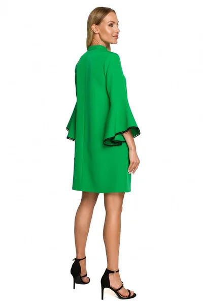 Zelené áčkové šaty s andělskými rukávy - Elegantní kousek od Moe