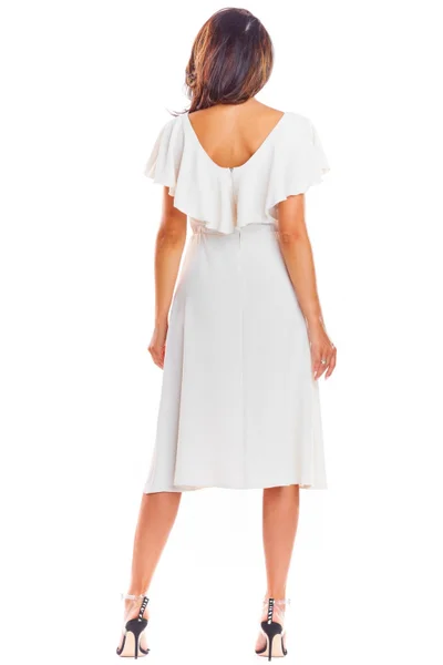Bezkonkurenční elegance - dámské šaty s volánkem od awama