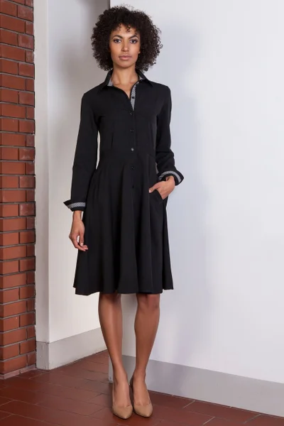Černé dámské šaty s elastanem od značky Lanti