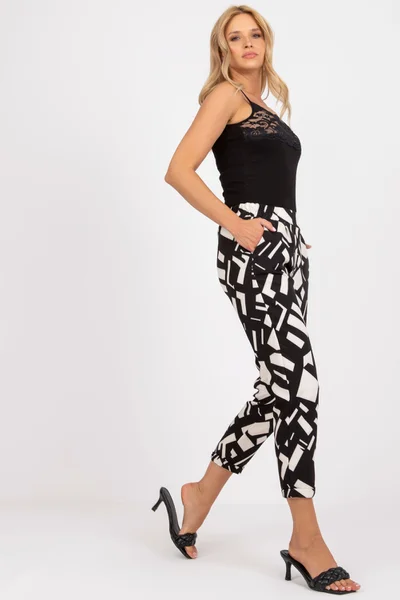 Černo-béžové dámské kalhoty s elastickým pasem a kapsami - Elegantní pohodlí