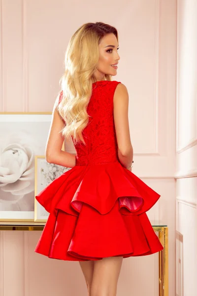 Exkluzivní červené dámské šaty s krajkovým výstřihem  Numoco