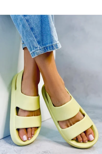 Letní dámské pistáciové gumové sandály - Výšlap