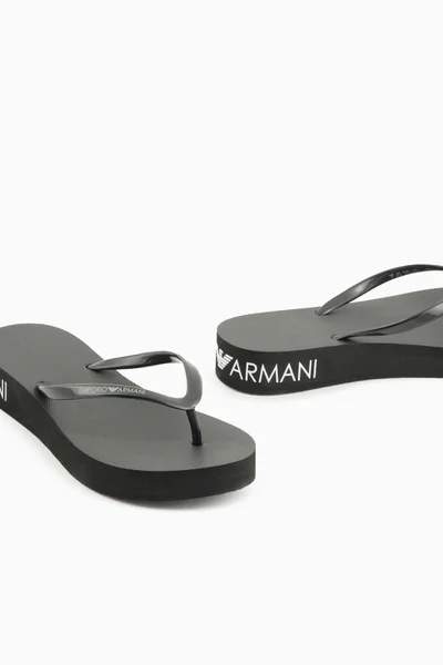 Dámské černé žabky Armani se zvýšenou podrážkou Emporio Armani