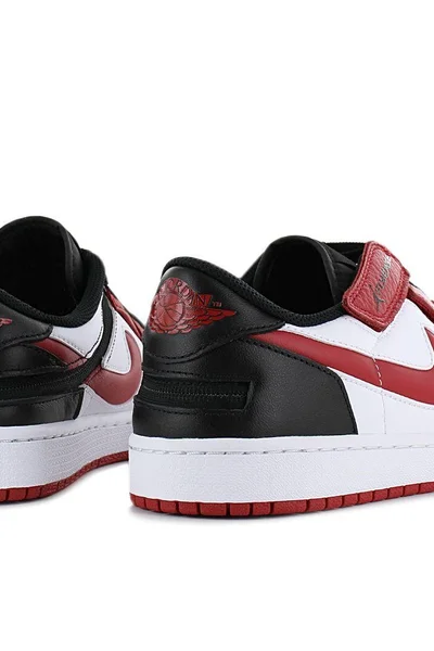 Červenobílé pánské sportovní boty Nike Air Jordan 1 Low