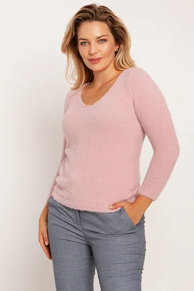 Dámský vlněný svetr s výstřihem v pudrovo-růžové barvě od MKM designu