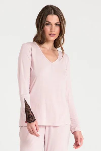 Krajkový dámský pyžamový top v pudrově růžové barvě