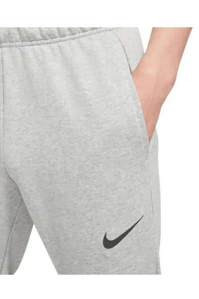 Pánské tréninkové kalhoty Nike Dri-Fit šedé