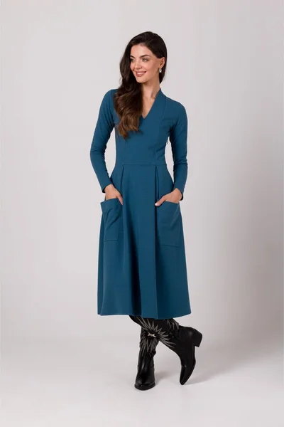 Modré šaty s kapsami - Elegantní Bewear