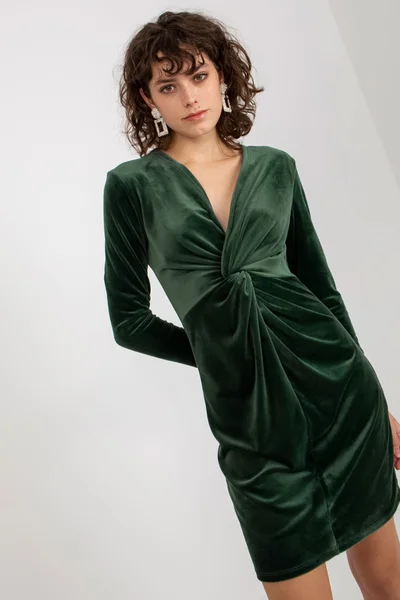 Zelené velurové koktejlové šaty Rue Paris